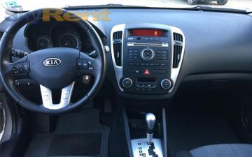 Rent Kia Ceed 